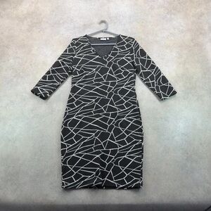 H&M Monochrome Abstract Long Sleeve Dress